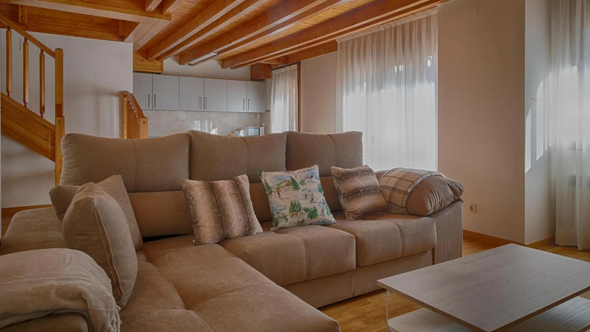Saplan Real Estate Laujo Apartment Bossost